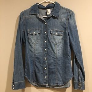 Women’s Denim Shirt